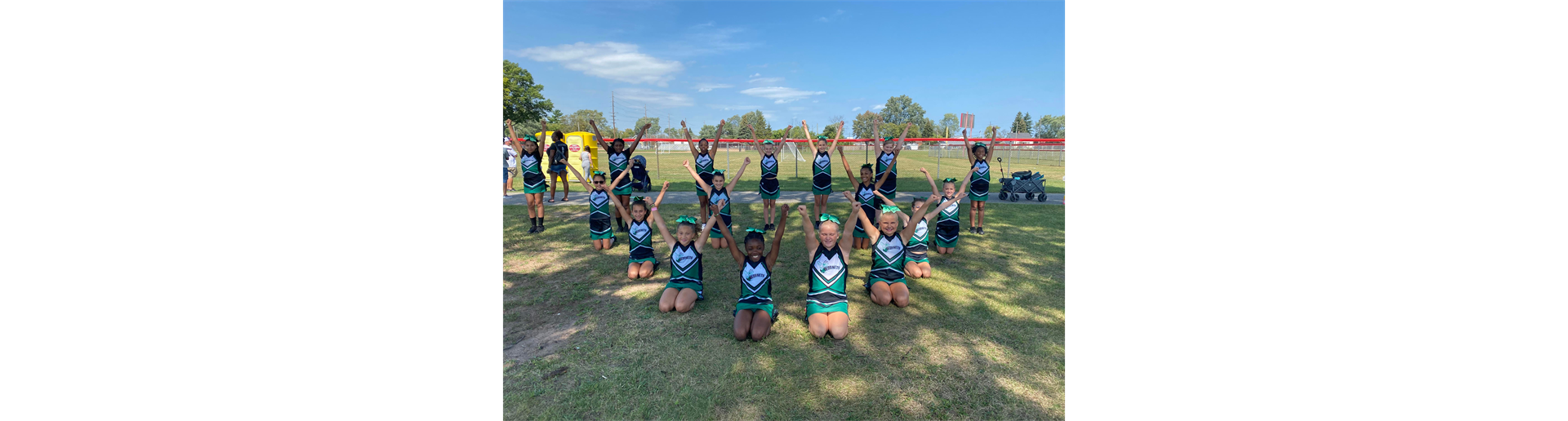 S.C.S GREEN HORNETS YOUTH FOOTBALL & CHEER